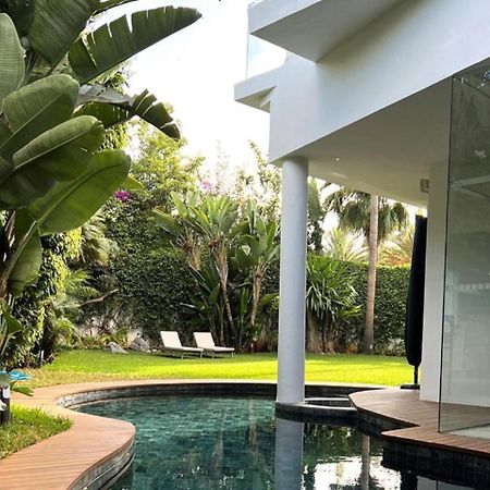 Villa De Luxe Avec Piscine Privee Au Coeur De Casablanca, Maroc Luaran gambar